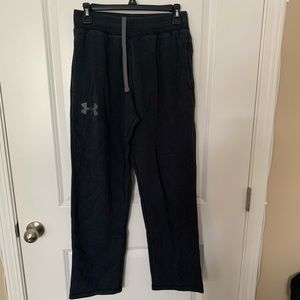 Mens UA sweats.